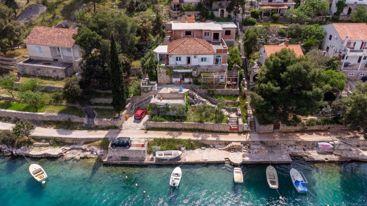 Apartments By The Sea Bobovisca Na Moru, Brac - 5682 Lozisce Exterior foto