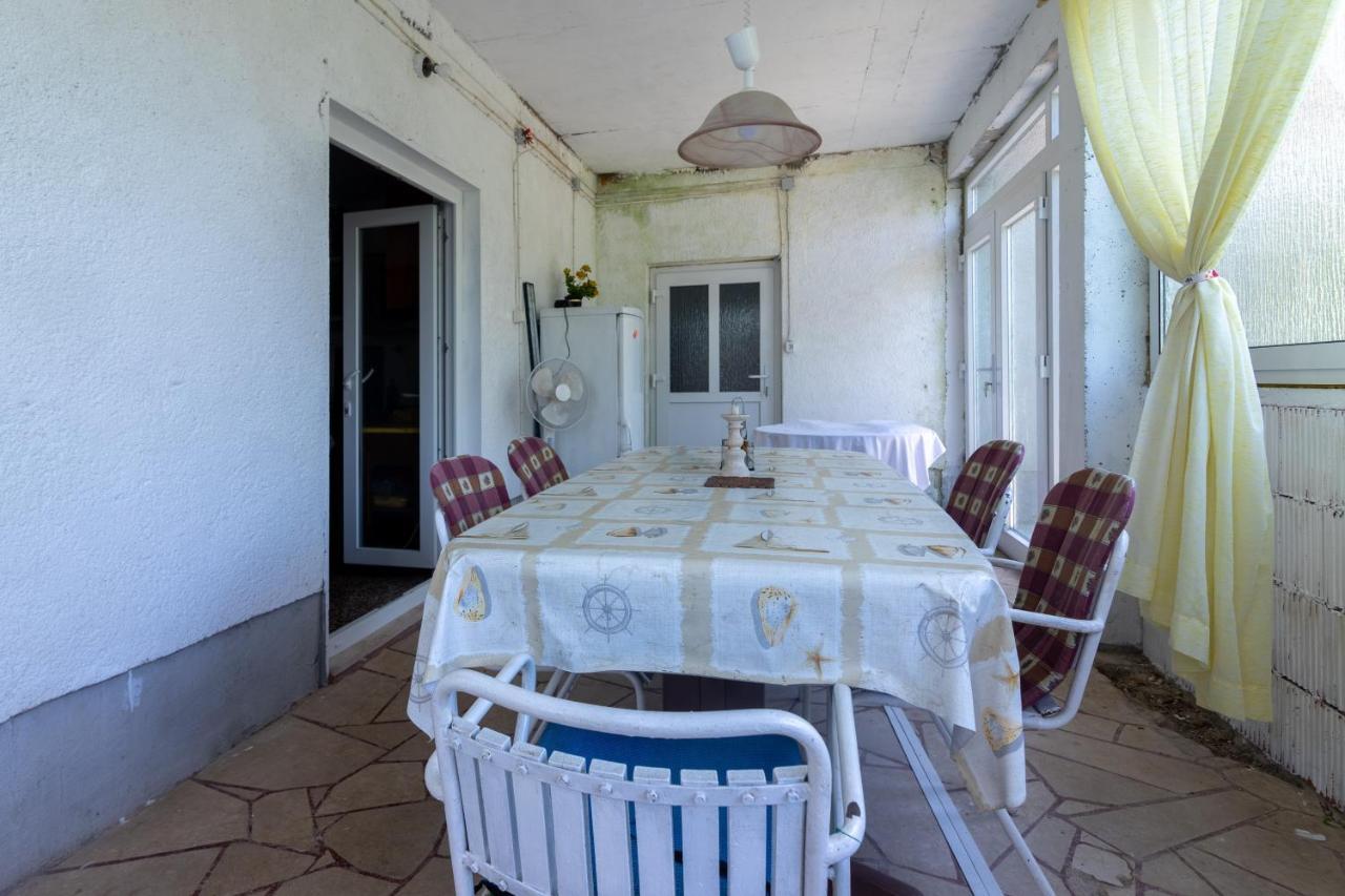 Apartments By The Sea Bobovisca Na Moru, Brac - 5682 Lozisce Exterior foto
