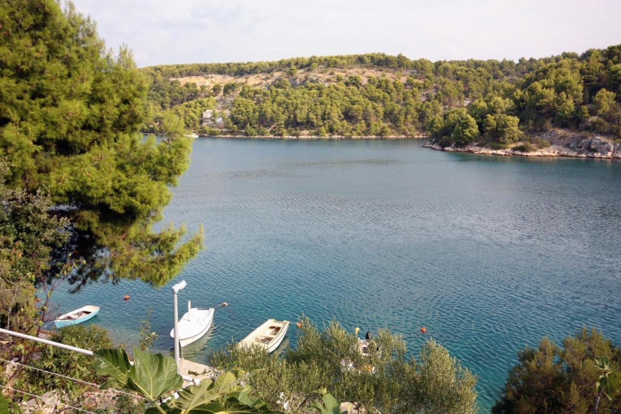 Apartments By The Sea Bobovisca Na Moru, Brac - 5682 Lozisce Exterior foto